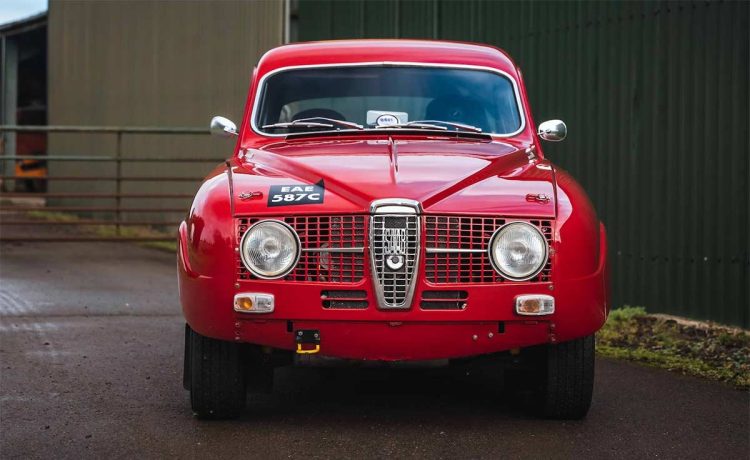 This Saab 96 Monte Carlo 850 is a rare homologation special, built as a tribute to Erik Carlsson’s 1962 and 1963 victories at the iconic Monte Carlo rally.