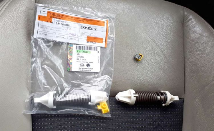 Saab 9-3 Clutch Pedal Return Spring Fix 6 Clip helper spring clutch pedal genuine SAAB 9-3 II