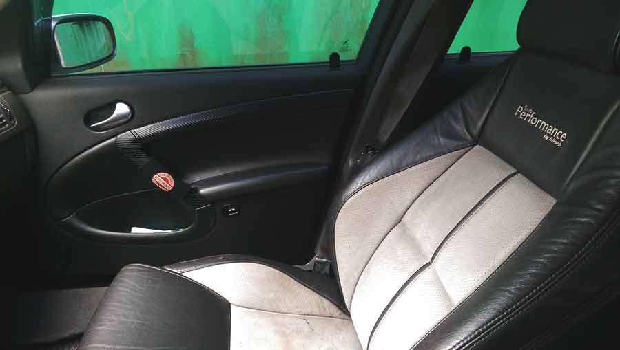 Hirsch Performance Saab 9-5 Arc SportWagon from Taiwan 6 Hirsch Performance Seats