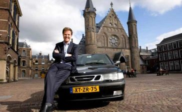 Mark Rutte and his Saab 9-3 OG
