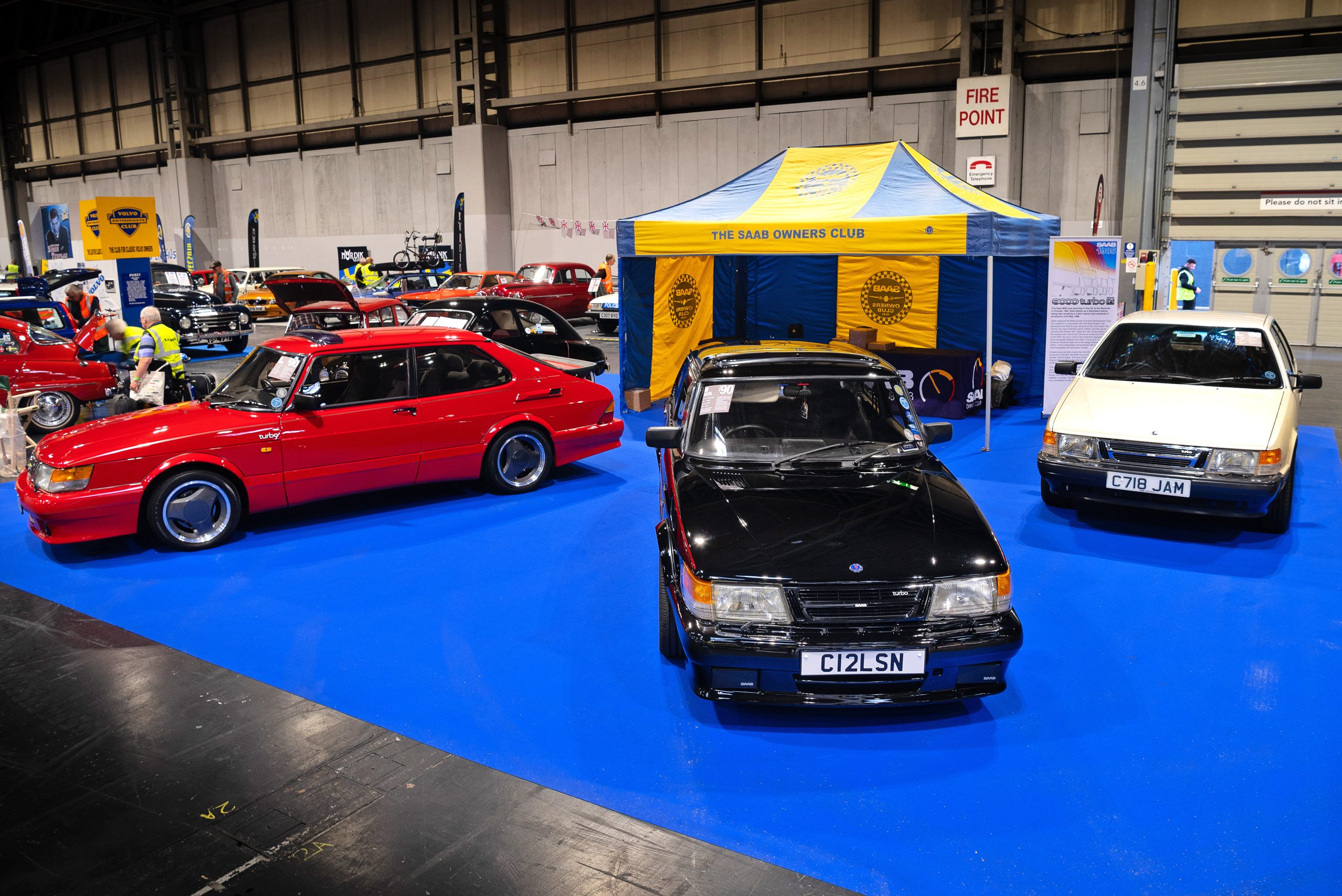 Saab 9000 Turbo-16 and 900 Carlsson lineup at NEC Classic Motor Show 2025