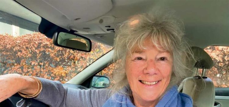 At 75, This Dutch Woman and Her Saab 9-3 Defy Expectations on the Road 6 Nen van Ramshorst, behind the wheel of her Saab 9-3 Aero, proving that age is just a number when it comes to enjoying the drive.