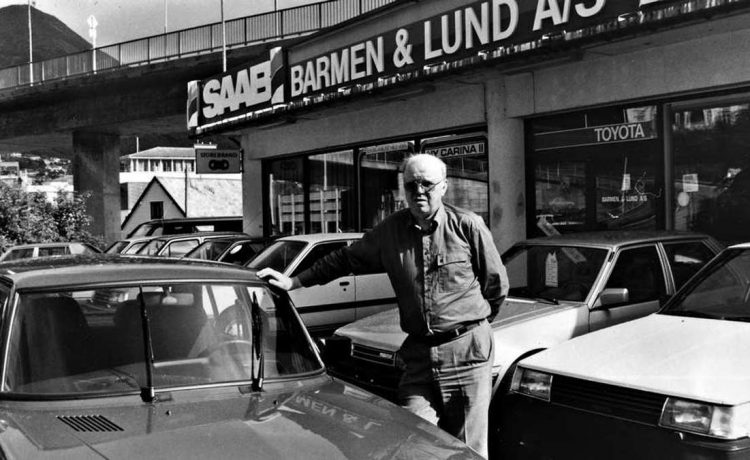 Norwegian Mr. SAAB 4 Oddmund Bartender in front of the Saab car showroom in Norway