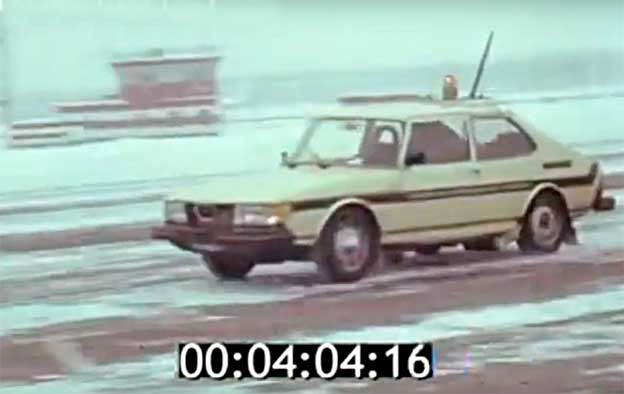 Saab 900 Friction tester in Soviet Union