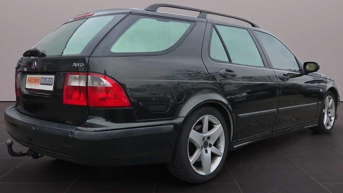 This 440,000 KM Saab 9-5 Aero Wagon Costs Less Than a Set of Tires 2 This 2004 Saab 9-5 Aero SportCombi, with over 440,000 km on the odometer, still flexes its iconic five-spoke wheels and factory dual exhaust—proof that mileage doesn’t kill character.