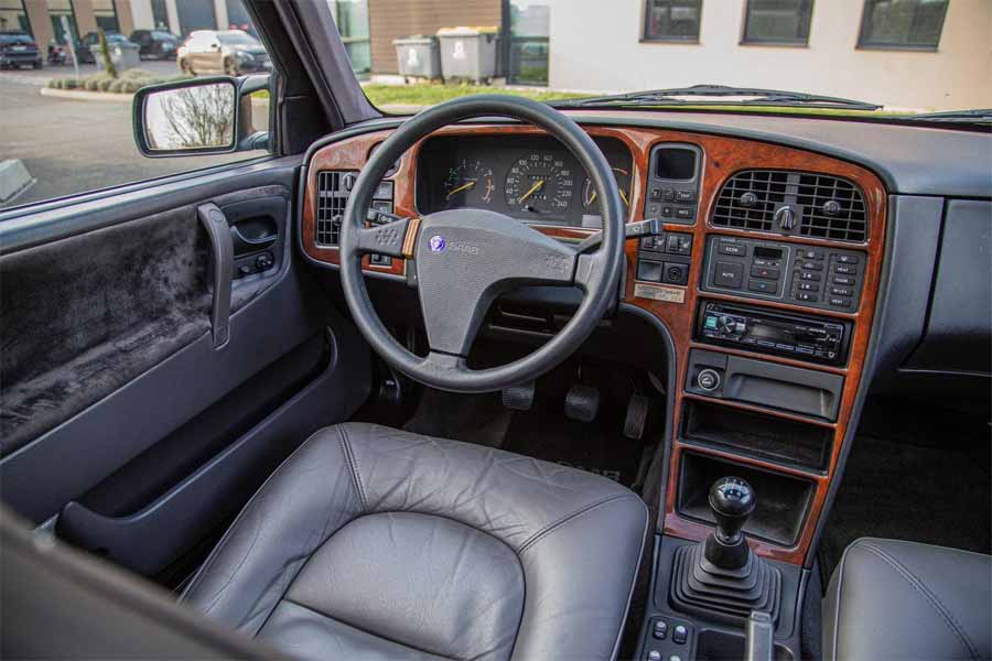 Interior View of the SAAB 9000 Turbo Airflow, Featuring the Exclusive Plaque Marking Number 206 of the Limited Series