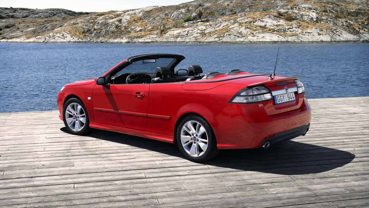 Reviving the Legend: Saab 9-3 Convertible Takes the UK's Used Car Market by Storm!