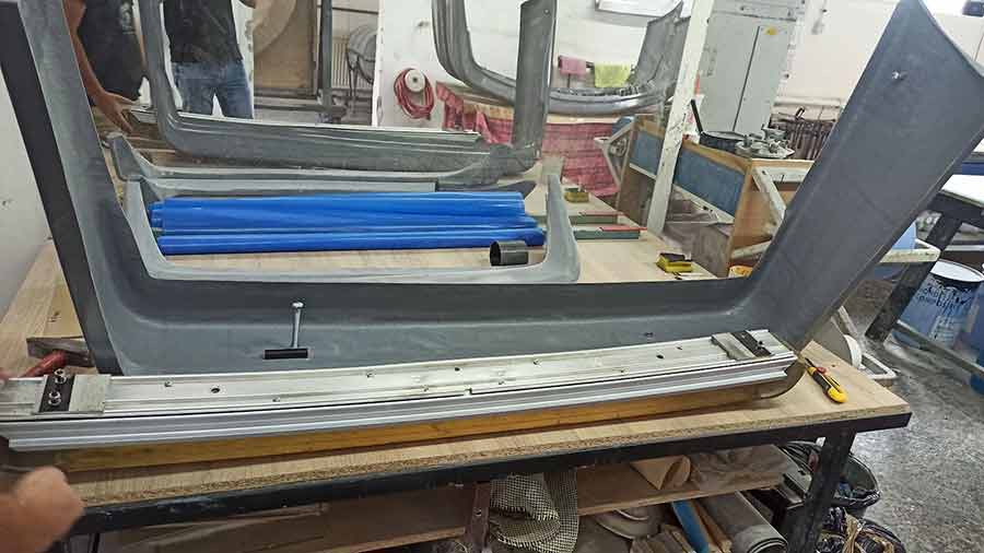 Saab 900 Carlsson look is back: high-quality replica bodykit from A-Zperformance 2 Saab 900 Carlsson replica rear bumper in production at A-Zperformance workshop