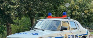 Saab 900 GLi Polis: A Timeless Icon of Law Enforcement Heritage