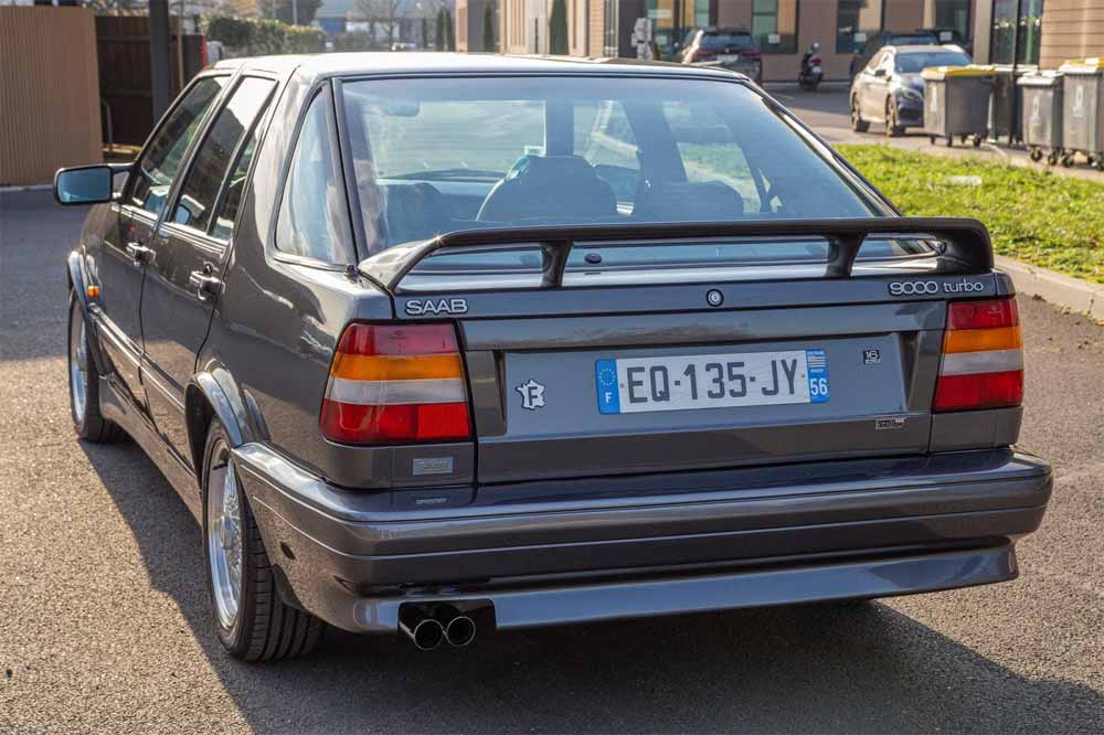 Immaculate SAAB 9000 Airflow in Pristine Condition, Showcasing Its Distinctive Aerodynamic Kit and Rear Spoiler