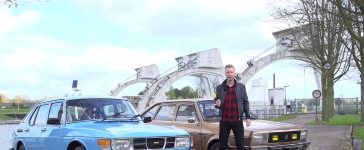 Renault 20 and Saab 99 Combi-Coupé with presenter in front of Dutch floodgates during AutoWeek retro test.