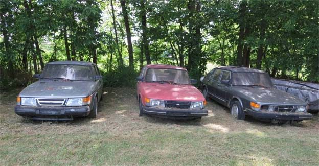 This collection mostly consists of classic Saab 900 models