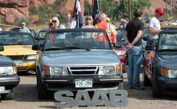 Jerry Danner’s Call for 2026: Honoring the 40 Years of the Saab Convertible Tradition He Helped Shape 13 Saab Convertibles at Red Rocks During the 2016 Rocky Mountain Anniversary Gathering