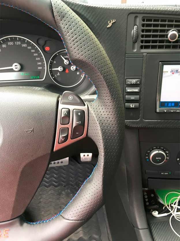 Saab-Custom Steering Wheel