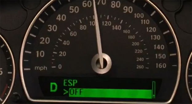 SAAB 9-3 Convertible in Car Chase 2 Saab ESP Off