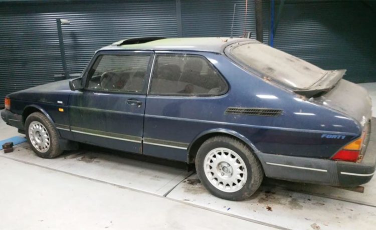 SAAB 900 "Forty" Special Edition 10 SAAB 900 "Forty" Special Edition 1