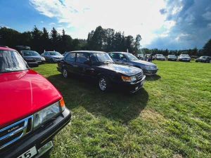 At the Saab camping, there were also many older models, the Saab 900 and 99