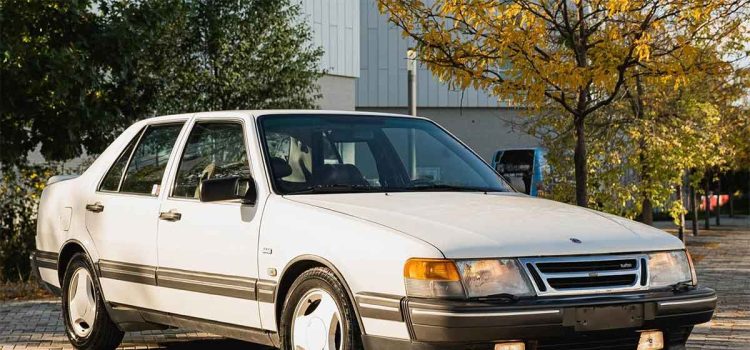 1989 Saab 9000 Turbo CD Cirrus White with 900 SPG tri-spoke wheels