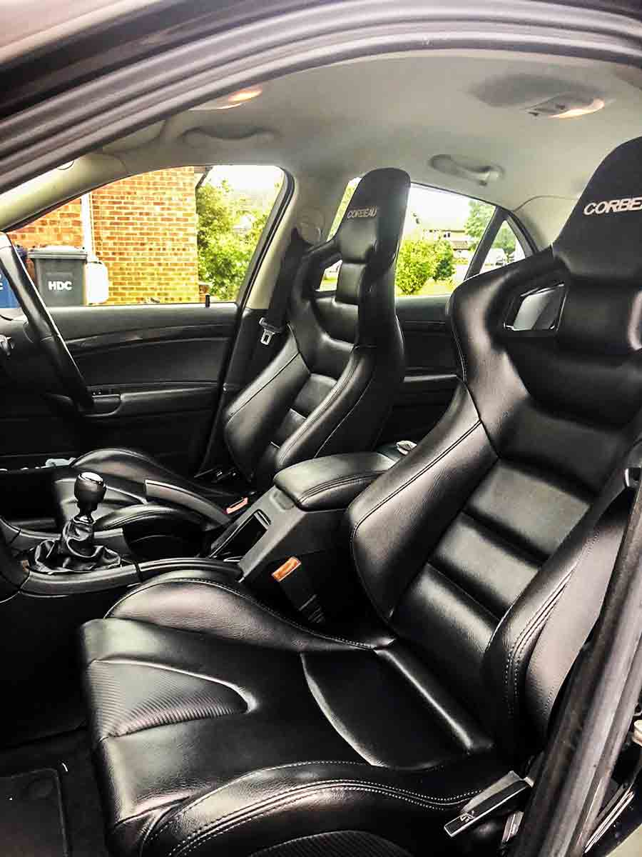 Corbeau sport seats in Saab Turbo X