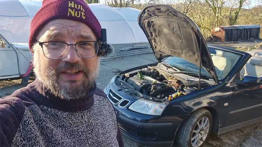 A Free Saab 9-3 Convertible? HubNut Launches a UK-Only Live Treasure-Hunt Giveaway 2 HubNut Is Giving Away a Saab 9-3 Convertible Live: A UK Treasure Hunt for the “Saab-marine”